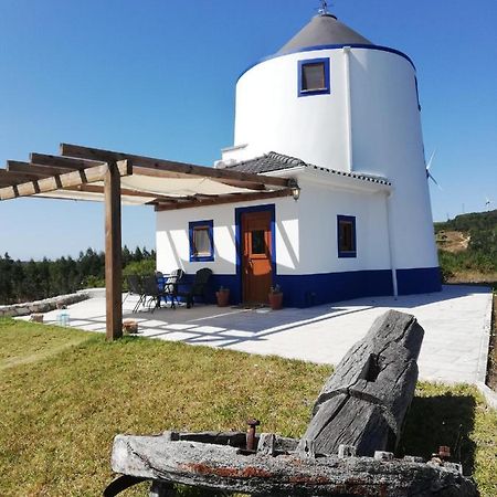 Вілла The Windhouse Sao Bartolomeu dos Galegos e Moledo Екстер'єр фото
